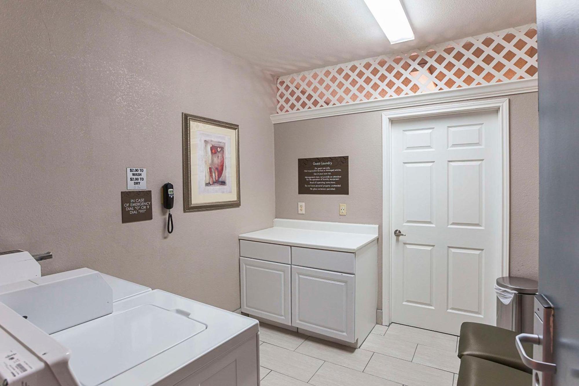 Comfort Suites Lewisville Buitenkant foto