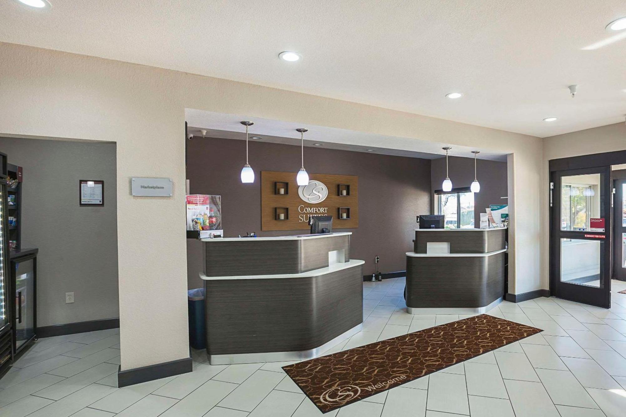 Comfort Suites Lewisville Buitenkant foto